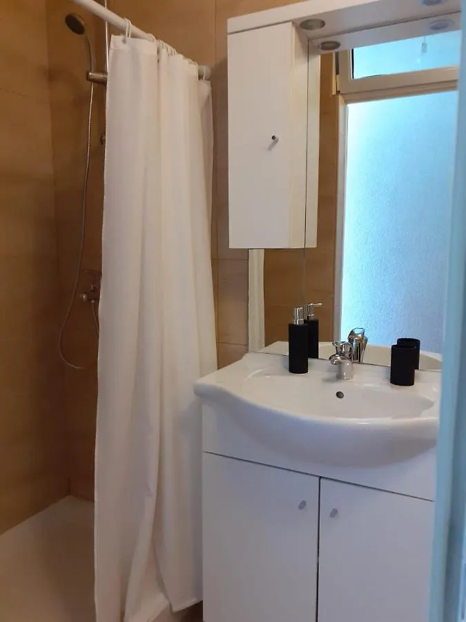 Apartment Apartmani Sidro Privlaka  Kroatien