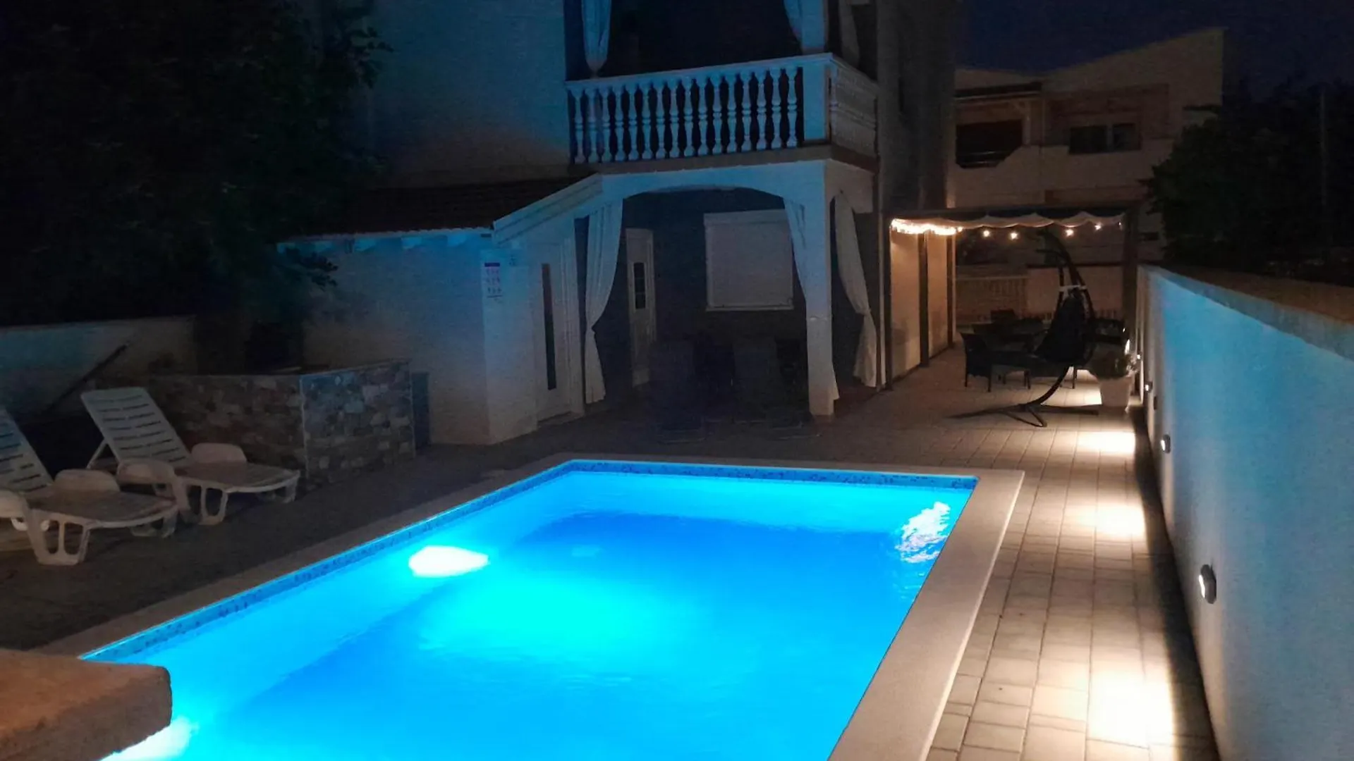 Apartmani Sidro Privlaka