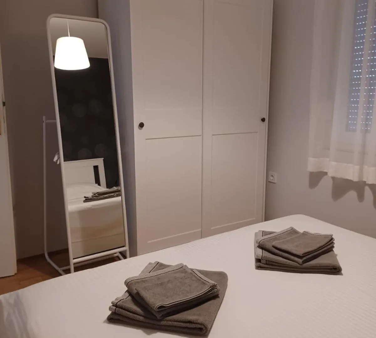 Apartmani Sidro Privlaka  Lägenhet